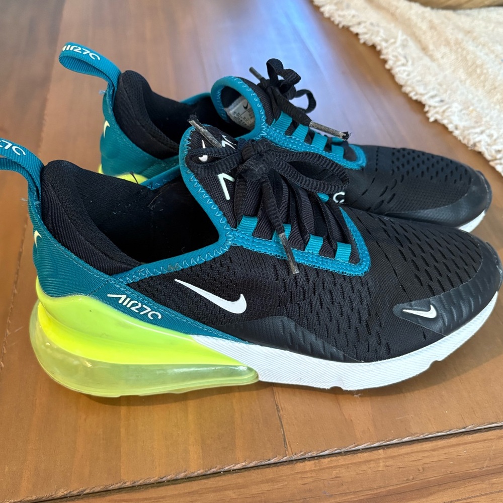 Nike Air Max 270 Black and Teal Sneakers